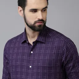Arrow Men Purple & White Manhattan Slim Fit Checked Pure Cotton Formal Shirt-picture-14