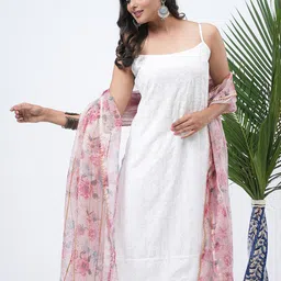 HELLA FASHIONS Floral Printed Organza Dupatta With Gotta Patti-41