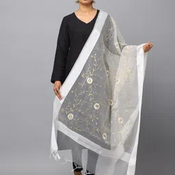 HELLA FASHIONS Embroidered Chanderi Dupatta With Tasselled-picture-29