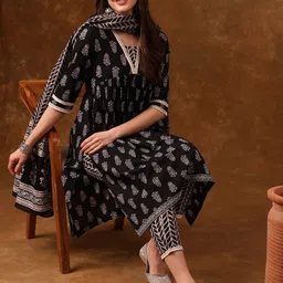 Anouk Ethnic Motifs Printed Gotta Patti Pure Cotton Kurta With Trousers & Dupatta-51
