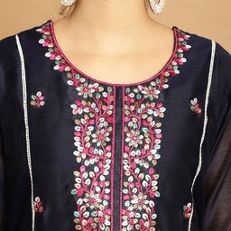 Tulsattva Ethnic Motifs Embroidered Regular Thread Work Kurta With Trousers & Dupatta image 2