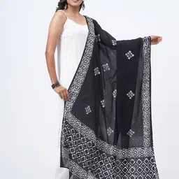 HELLA FASHIONS Bandhani Printed Cotton Dupatta image 3