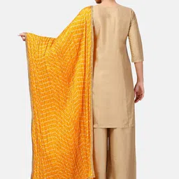 Studio Shringaar Bandhani Printed Dupatta image 4