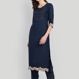githaan Women Navy Blue Pleated Kurti with Trousers & With Dupatta image 4