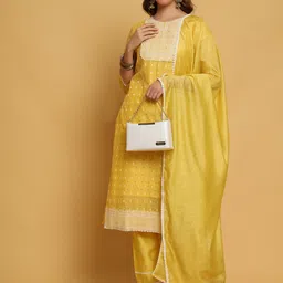 SWAGG INDIA Ethnic Motifs Printed Sequined Kurta & Trousers With Dupatta-21