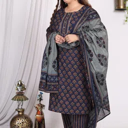 KALINI Plus Size Floral Printed Sequinned Pure Cotton Kurta With Trousers & Dupatta image 5