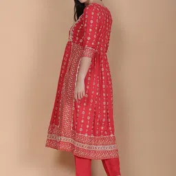 TOULIN Floral Printed A-Line Kurta with Palazzos & Dupatta image 5