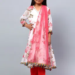 BAESD Girls Floral Printed V-Neck Angrakha Gotta Patti Kurta with Palazzos & With Dupatta-image-90