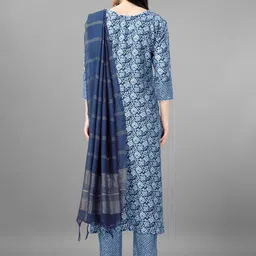 ARADHNA Floral Printed Regular Thread Work Kurta With Trousers & Dupatta image 4