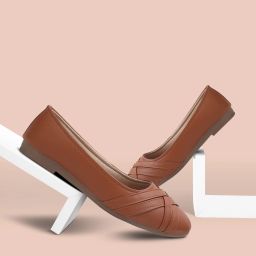 Comfortable Multi Strap Upper Designer Bellies For Women-image-22