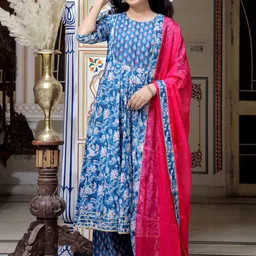 ELVISH JAIPUR Floral Printed Regular Kantha Work Pure Cotton Kurta with Trousers & Dupatta-picture-3