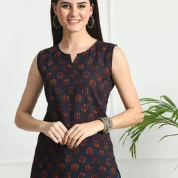 FERANOID Floral Printed Notched Neck Cotton Short Kurti-picture-20
