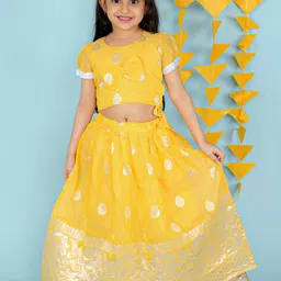 KID1 Girls Embellished Patchwork Ready to Wear Chanderi Pavda Pattu Lehenga Choli-image-8