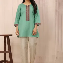 Odd By Poshaak Notch Neck Pure Cotton Kurti with Trousers-picture-41