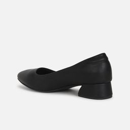 Van Heusen Woman Pointed Toe Block Heel Pumps image 3
