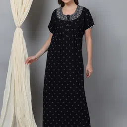 9shines Label Printed Maxi Nightdress-image-88