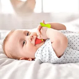 nxgtya STRAWBERRY TEETHER (SILICONE FRUIT SHAPE RED TEETHER) - SILICON image 2