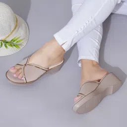 shoetopia Women Wedges Sandal-picture-26