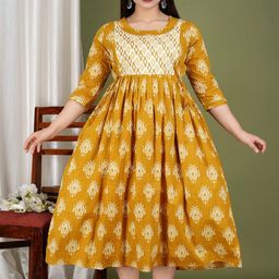 Nevisha Style Floral Printed Round Neck Maternity Cotton Fit and Flare Dress-image-95
