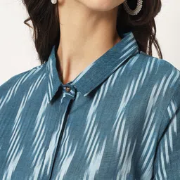 Vastraa Fusion Ikkat Printed Roll-Up Sleeves Top With Trousers image 5
