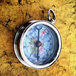 Nickel Plated Vintage Compass in Working Condition Compass-41