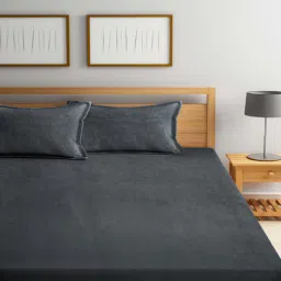 fabinaliv Grey Solid 300 TC Woollen Flat Double Bedsheet with 2 Pillow Covers-picture-4