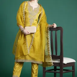 Indo Era Ethnic Motifs Yoke Design Sequinned Kurta With Trousers & Dupatta-9
