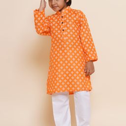 Aj DEZInES Boys Ethnic Motifs Printed Regular Pure Cotton Kurta With Pyjamas-picture-27