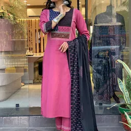 Anni Designer Ethnic Motifs Printed Straight Kurta With Trousers & Dupatta-image-22