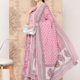 Nayo Floral Printed Gotta Patti Pure Cotton Kurta with Trousers & Dupatta-image-45