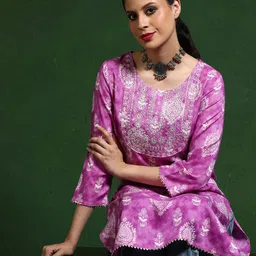 Jaipur Kurti Floral Printed Sequinned Round Neck Straight Kurta-picture-53
