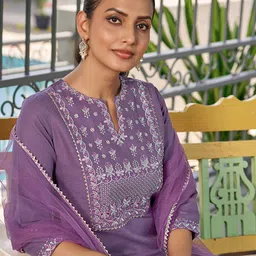 SANISA Floral Yoke Design Notch Neck Thread Work Straight Kurta With Trousers & Dupatta-picture-40