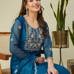 MOKOSH Women Embroidered Regular Thread Work Kurta with Trousers & With Dupatta image 2