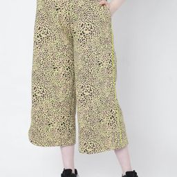 Vero Moda Women Brown Floral Printed Loose Fit High-Rise Culottes Trousers-image-27