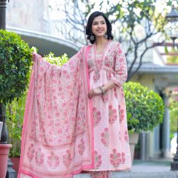 Women Pure Cotton Kurta Palazzo Dupatta Set-image-39