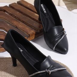 Women Bellies Sandal-image-1