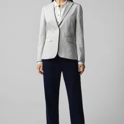 Women Solid Single Breasted Casual Blazer-image-16