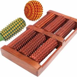 Vigeeyan VG- 440012 Wooden (Sheesham wood ) foot 6 roller,with wooden ball and karela massager Massager-picture-16