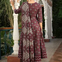 GULMOHAR JAIPUR Floral Printed Sequinned Pure Cotton Kurta with Palazzos & Dupatta image 4