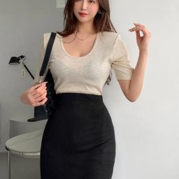 Women Solid Pencil Black Skirt-image-67