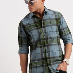 SHOWOFF Standard Slim Fit Tartan Checked Spread Collar Cotton Shirt-image-47