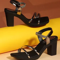 CHINRAAG Platform Sandals with Buckles-picture-13