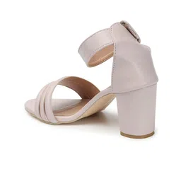 TWIN TOES Party Block Heels With Ankle Loop image 5