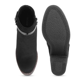 Mochi Black Solid Block Heeled Boots with Buckles image 5