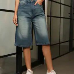 Shein Below the Knee High Rise Denim Shorts with Pockets-picture-19