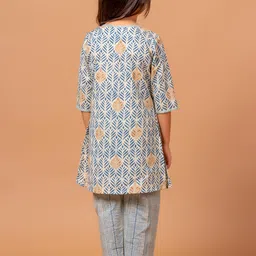 Sangria Leaf-Printed Pure-Cotton Straight Kurta With Trouser image 3