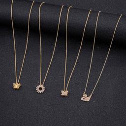 DressBerry Set of 4 Gold-Plated Artificial Stones Antique Chain With Pendant-12