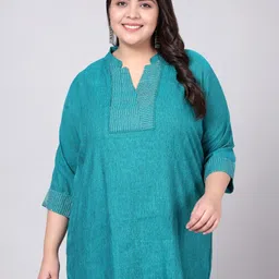 Indietoga Plus Size Green Embroidered Cotton Linen Tunic-19