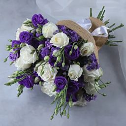 The Royal Bloom Bouquet-image-5