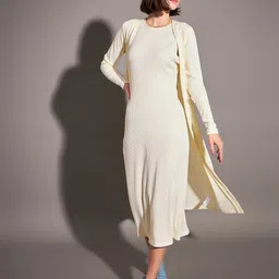 SASSAFRAS Off White Self Design Longline Shrug-16